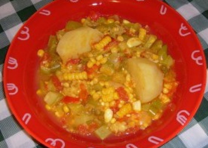 Рецепт - рагу из кукурузы с овощами