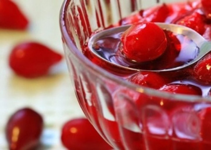 Боярышник - рецепты приготовления различных настоек и соусов из ягод боярышника.