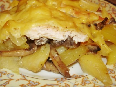 Рецепт - грибы, запеченные в картофеле с сыром и беконом
