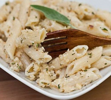Рецепт - макароны с миндальным соусом