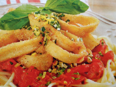 Рецепт - паста с кальмарами и томатным соусом