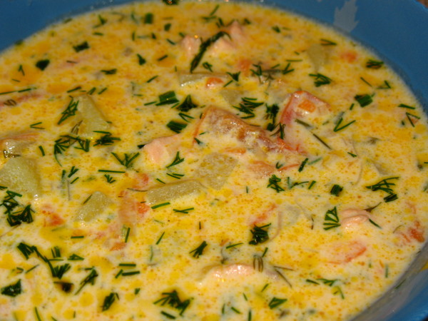 Рецепт - сливочный суп из лосося