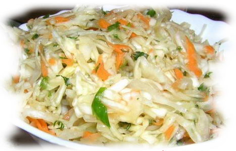 Салат из белокочанной капусты с кальмарами