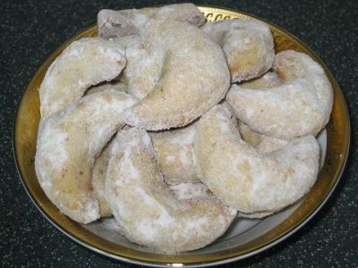 Печенье "полумесяцы" с грецкими орехами