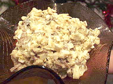 Салат из шампиньонов с яйцами
