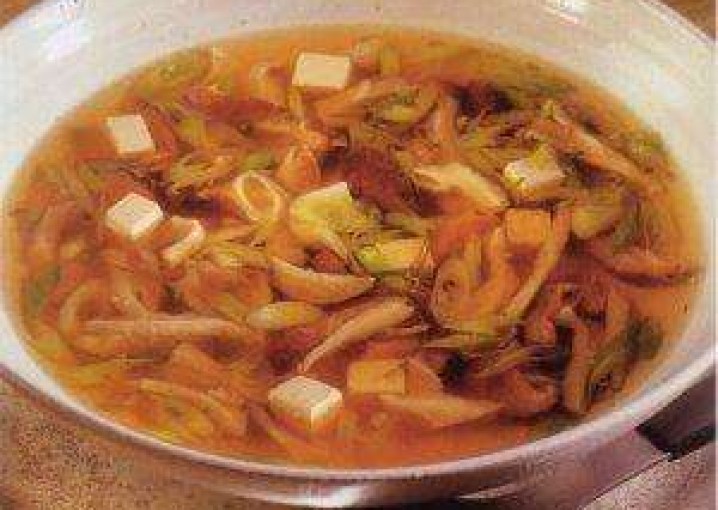 Грибной суп с тофу и овощами