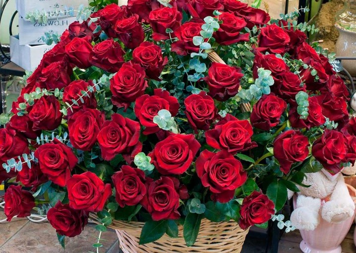 Купить Цветы в Оренбурге: Волшебство Красоты и Любви в Каждом Букете