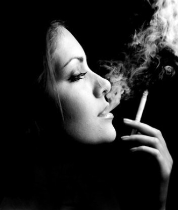 Как сохранить красоту, если куришь? 