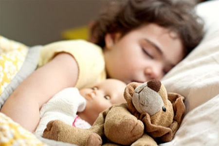 Почему ребёнок плохо спит