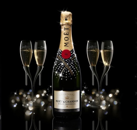 Не нужно рисковать! Выбирайте качественное шампанское к 14 февраля!