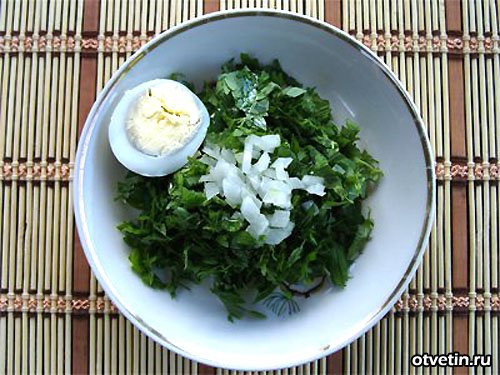 Рецепт - » Салат из крапивы и подорожника