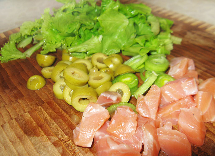 Рецепт - салат из лосося с грейпфрутом