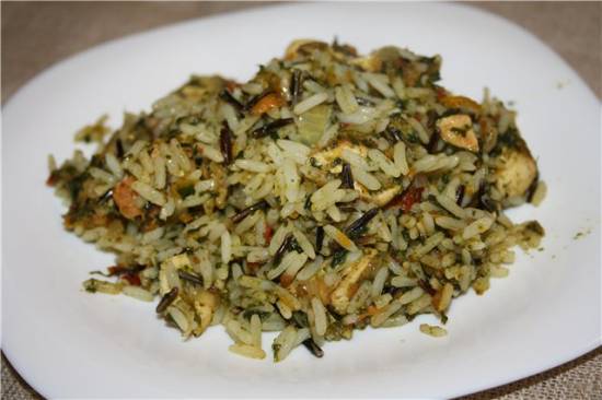 Рецепт - зеленый рис с курицей и шпинатом