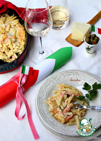 Рецепт - гратин из макарон и копчeного лосося с яблоком Итальянская фантазия