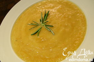 Рецепт - суп-пюре из корнеплодов с имбирем и розмарином