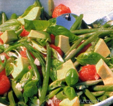 Салат из стручковой фасоли с зеленью
